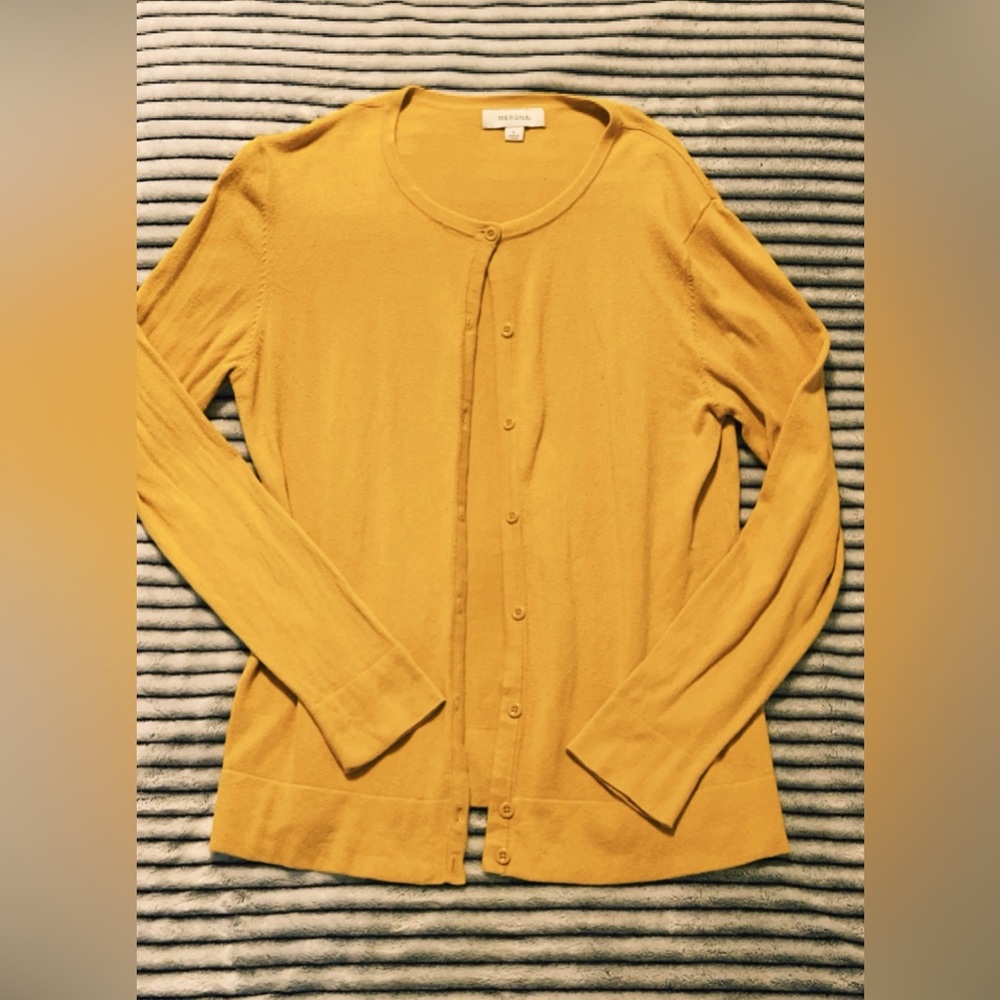 Merona Mustard Yellow Button Up Light Sweater Size Large